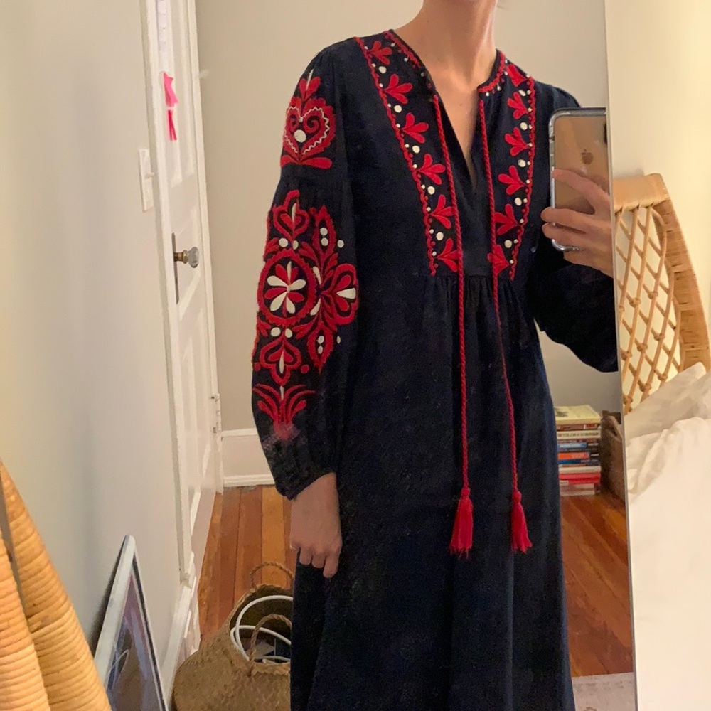 Embroidery dress